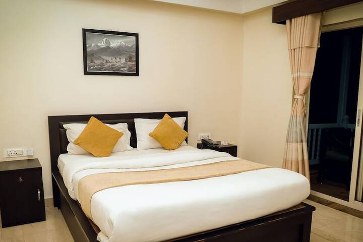 Room 4 of 19