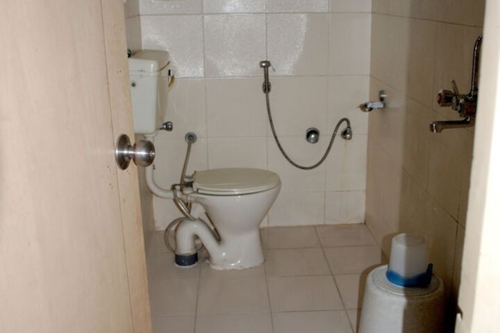 Room 7 of 7