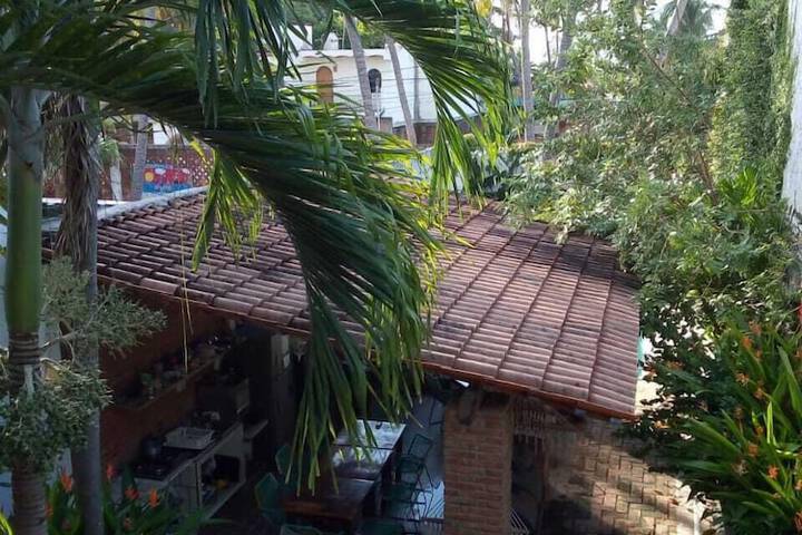 Hotel Exterior 57 of 60