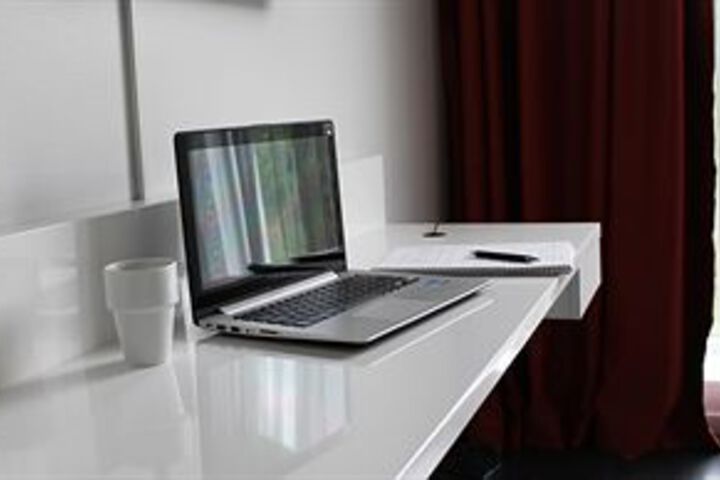Business Center 3 of 16