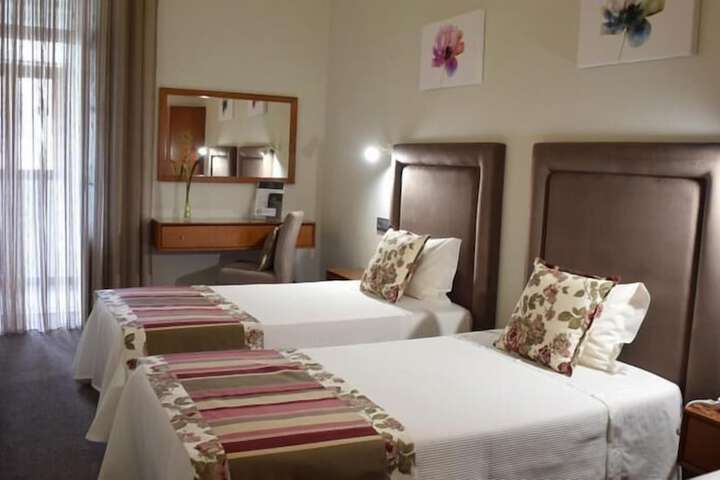 Room 19 of 63