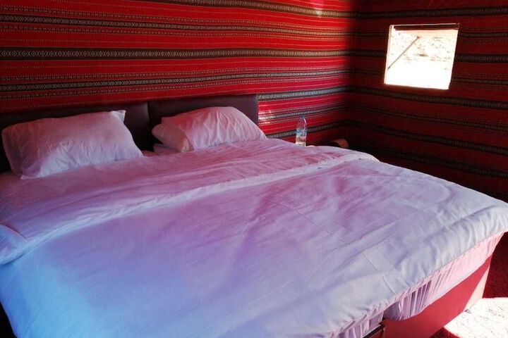 Room 7 of 34