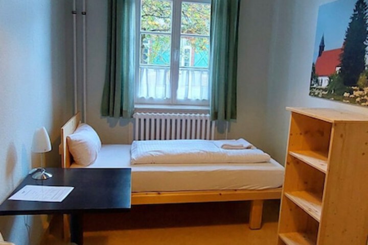 Room 19 of 67