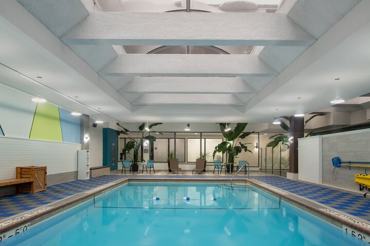 Hotel with Pool