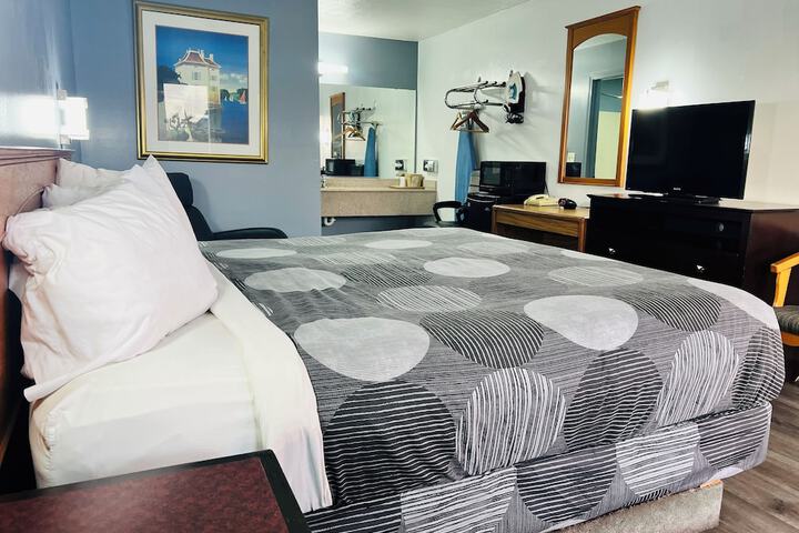 Room 19 of 54