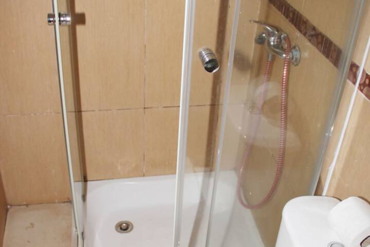 Room 7 of 21