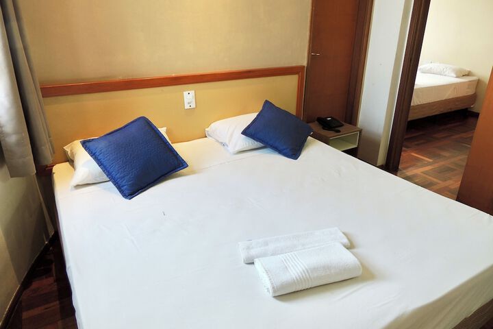Room 53 of 113