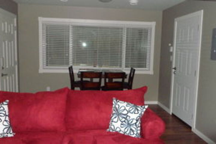 Room 11 of 22