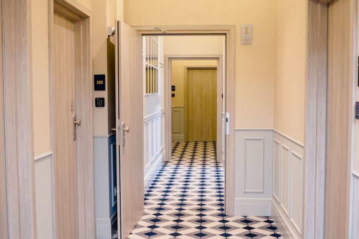 Ballroom/Hall 64 of 77