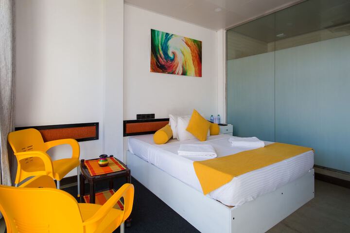 Room 18 of 47