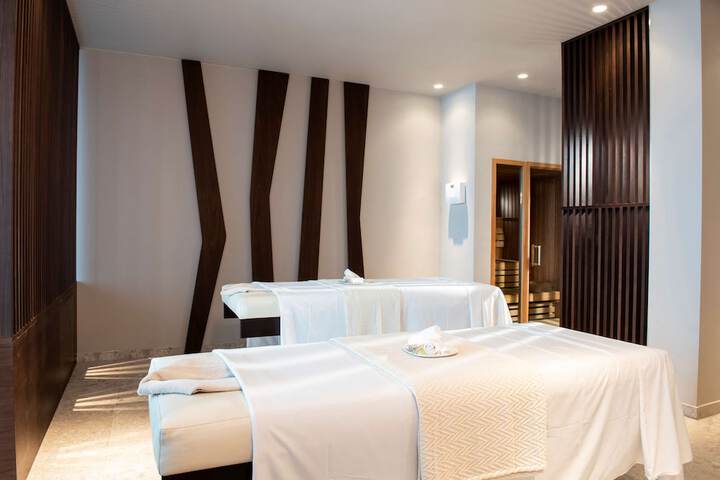Spa 172 of 310