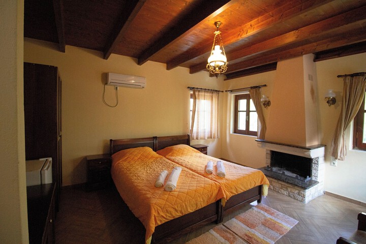 Room 36 of 206