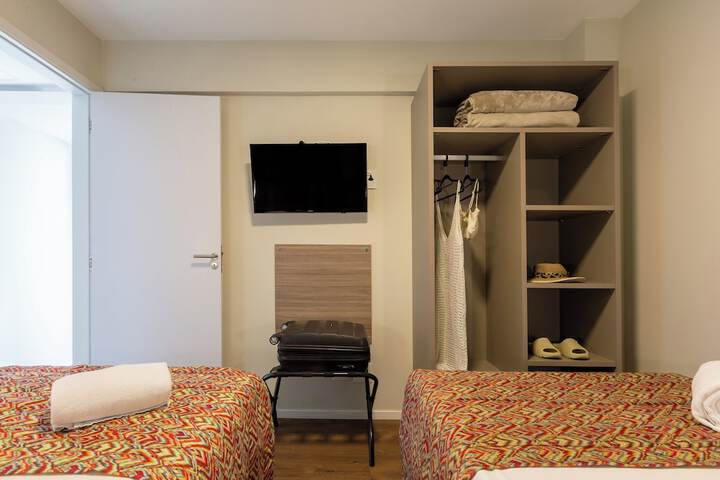 Room 39 of 162