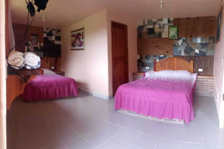 Room 5 of 11