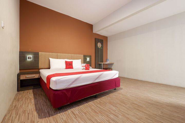 Room 3 of 4