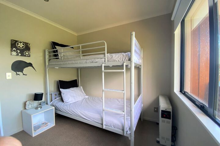 Room 26 of 37