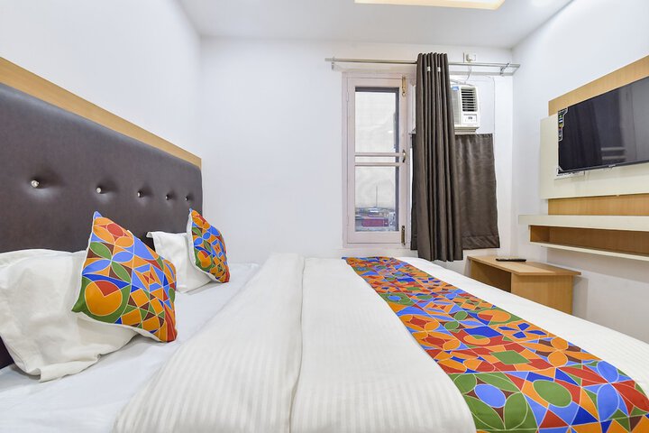 Room 20 of 33