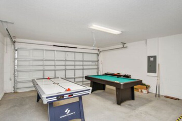 Room 7 of 30