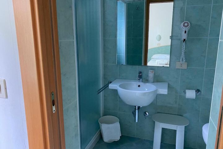 Room 20 of 45