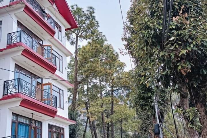 ASTON HOME STAY