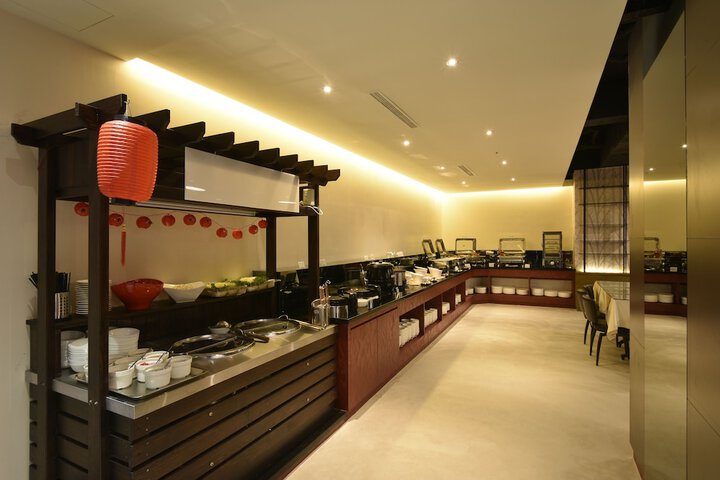 Breakfast/Coffee Service 48 of 68