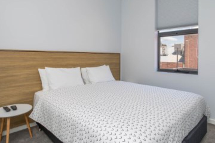 Room 3 of 35