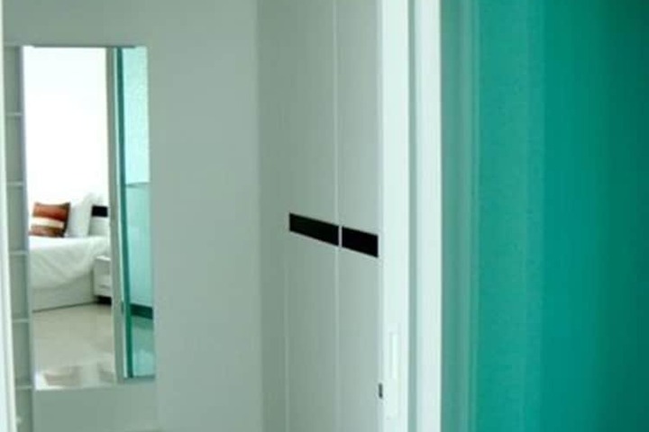 Room 30 of 44