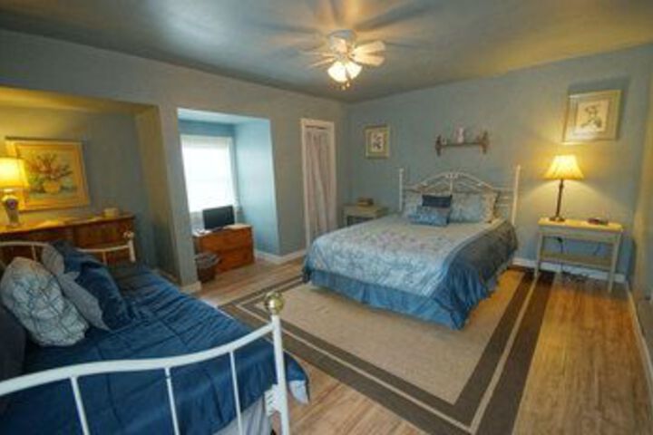 Room 26 of 39