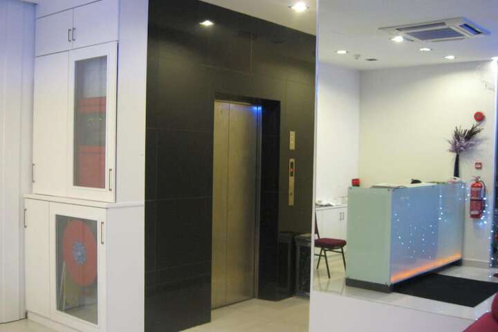 Room 15 of 21