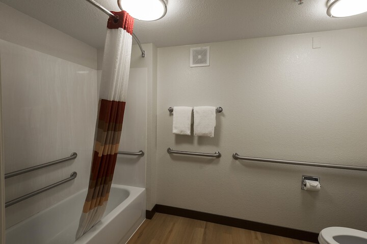 Standard | King Bed (18 of 20)