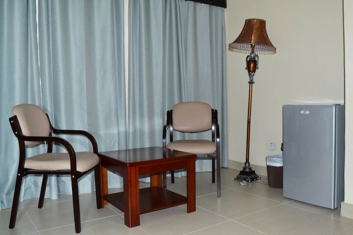 Room 14 of 82