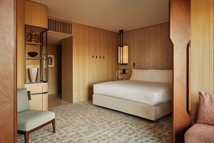 Room 18 of 71