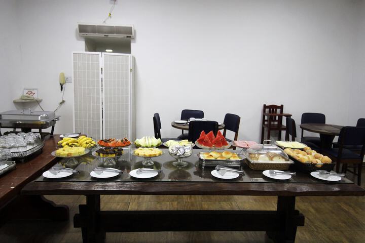 Dining 153 of 183