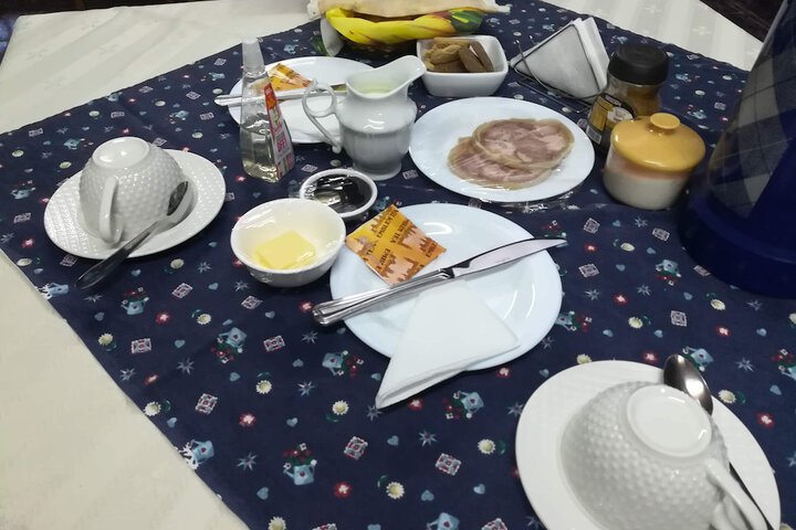 Breakfast/Coffee Service 21 of 28