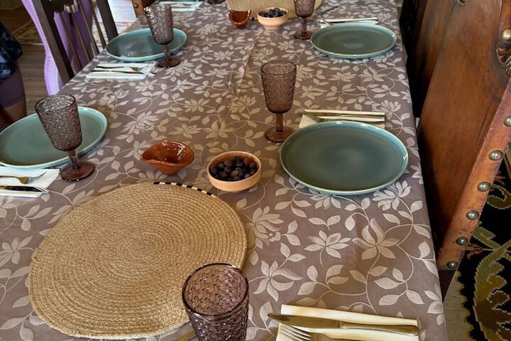 Dining 37 of 65