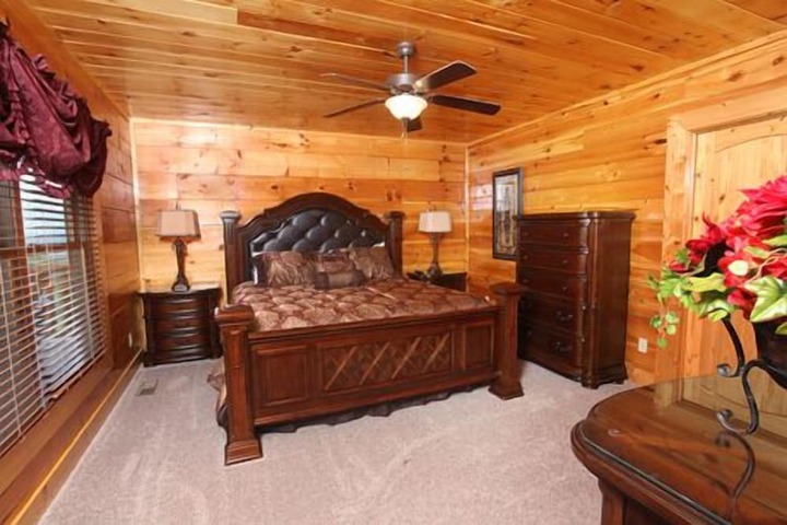 Room 4 of 78