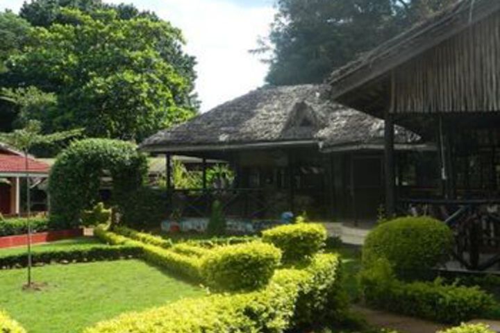 Hotel Exterior 6 of 28