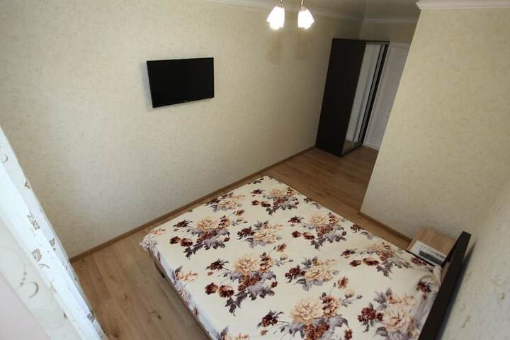 Room 7 of 46