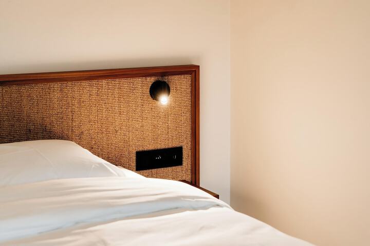 Room 40 of 96