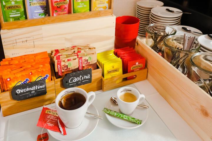 Breakfast/Coffee Service 58 of 60