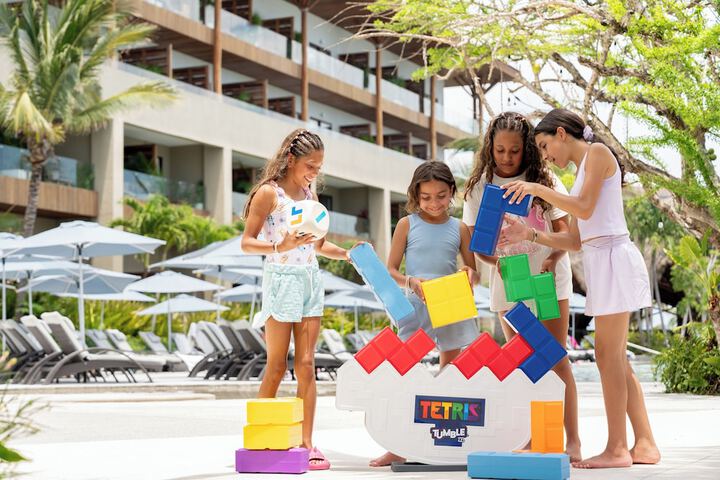 Childrens Activities 352 of 599
