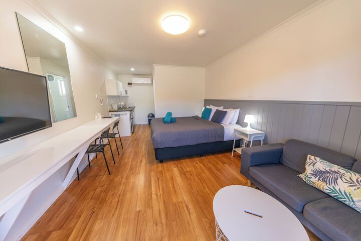 Room 10 of 63