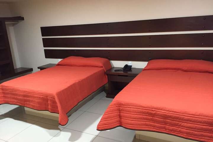 Room 4 of 51