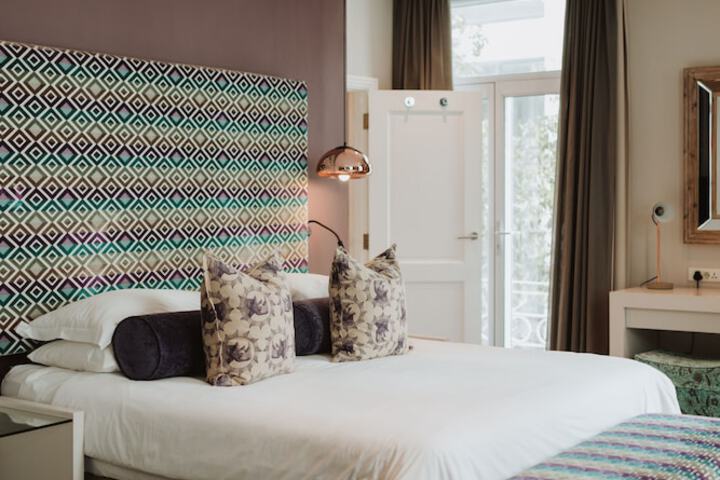 Room 20 of 48