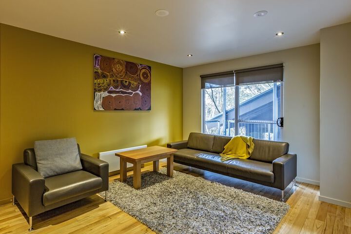 Room 25 of 34
