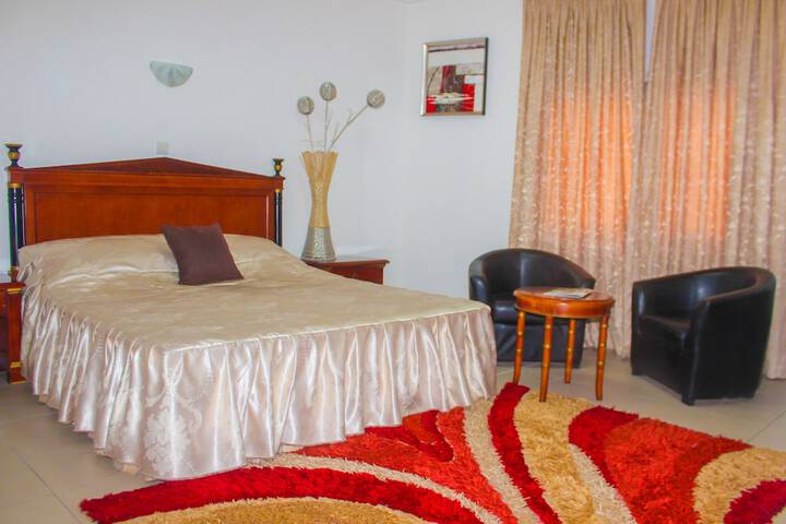 Room 15 of 62