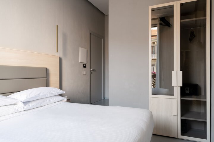 Room 19 of 55