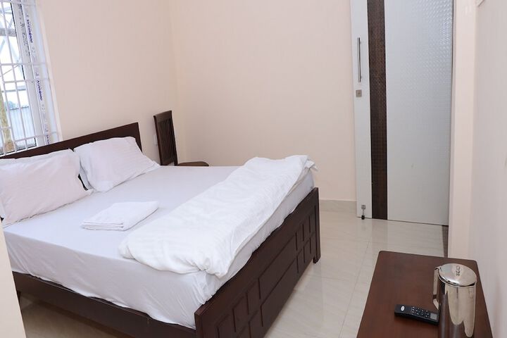 Room 5 of 22