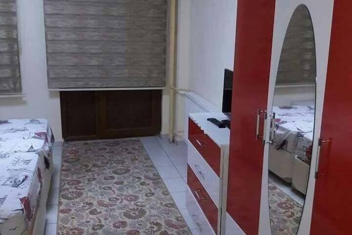 Room 3 of 4