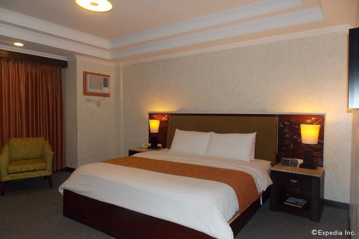 Room 14 of 56